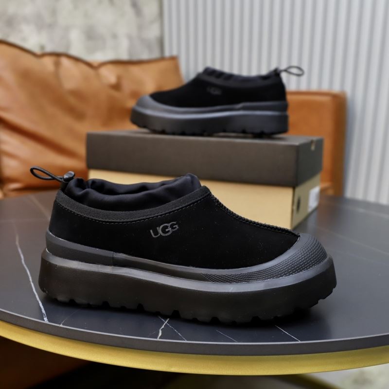 UGG Sneakers